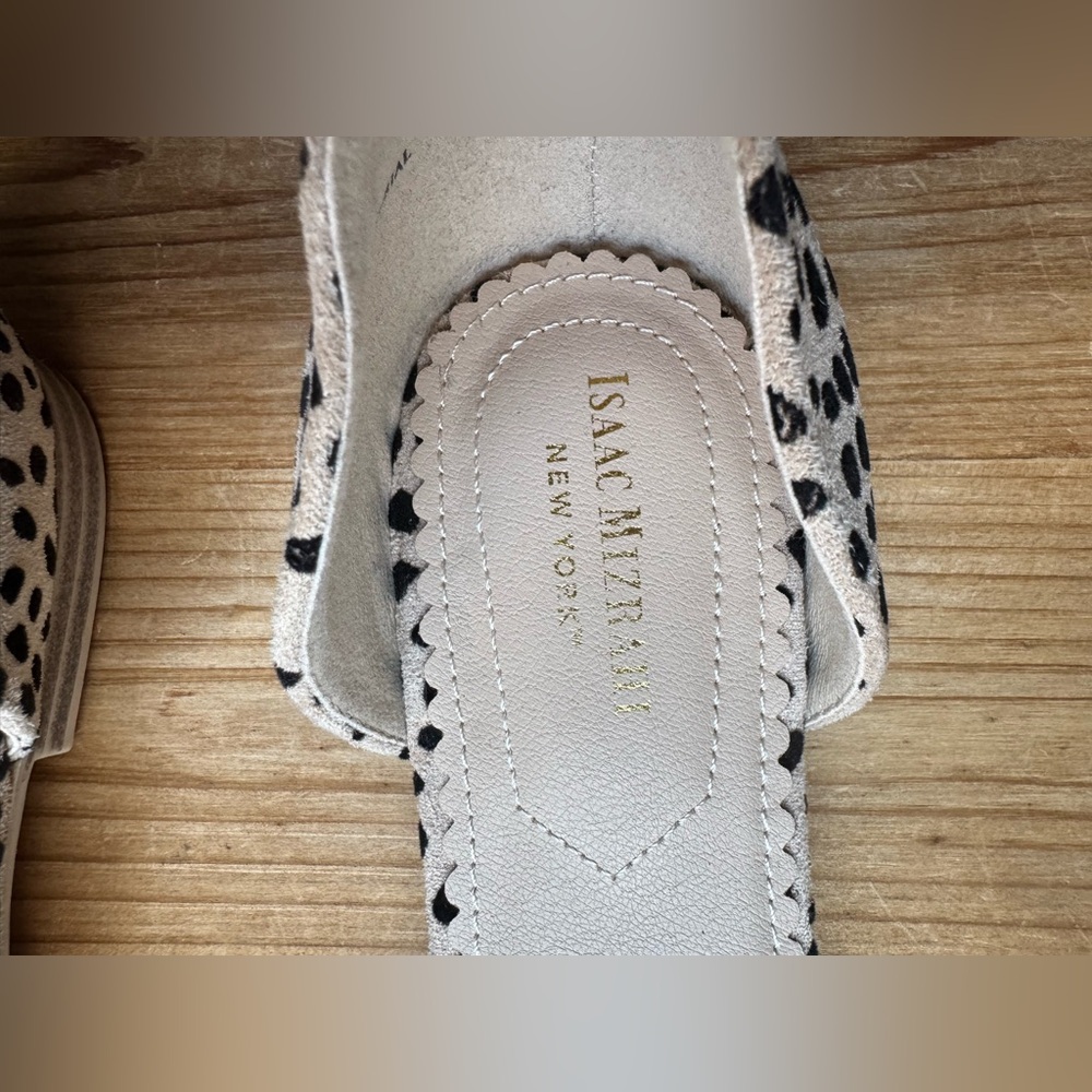 Isaac Mizrahi D’Orsay Black and Tan Spotted Cheetah Print Flats Sz 9.5 - Picture 3 of 9
